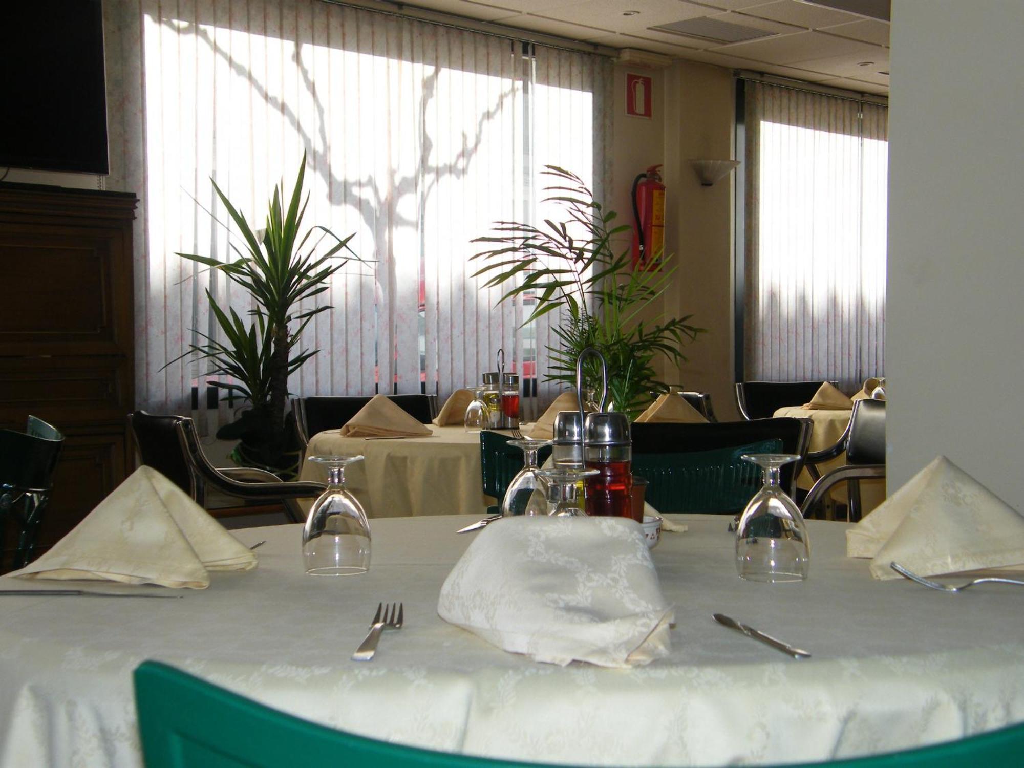 Hotel Magallon 卡斯佩 外观 照片