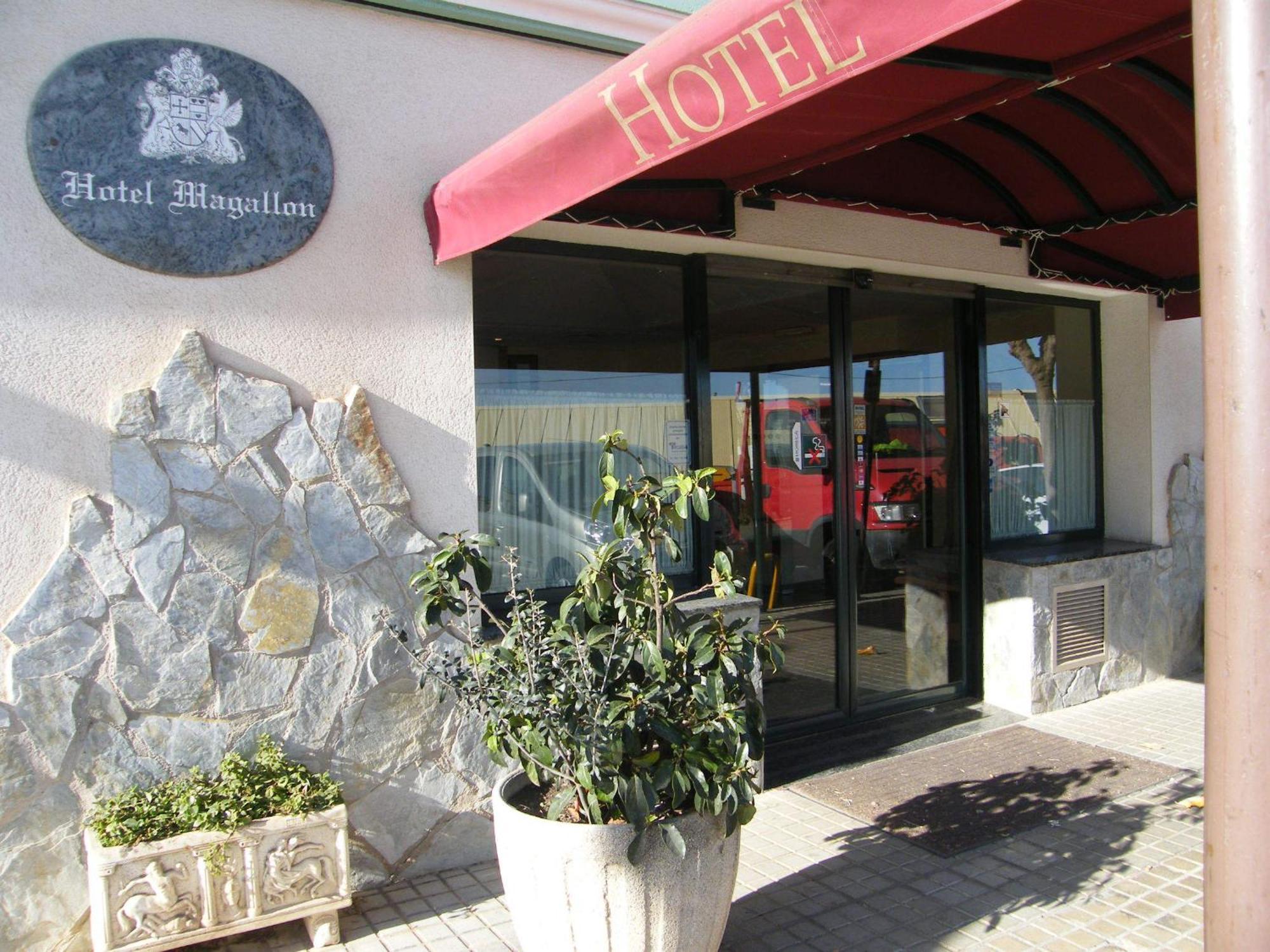Hotel Magallon 卡斯佩 外观 照片